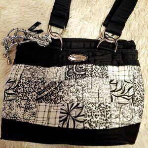 Women's Donna Sharp Quilted Handbag/Shoulder Bag
